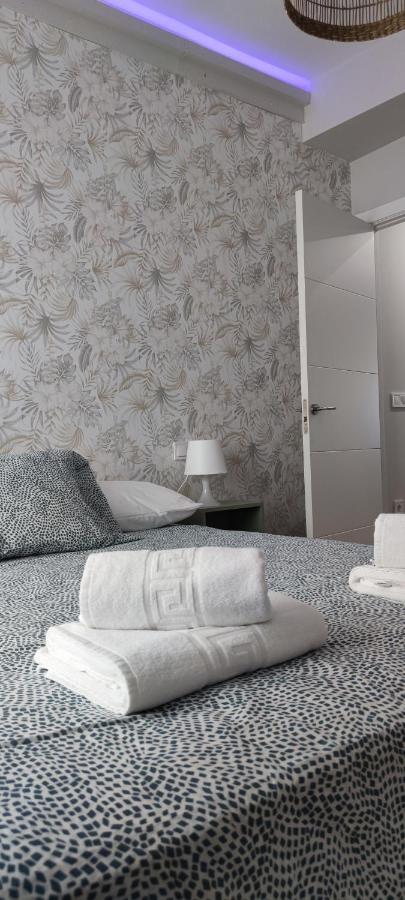 Apartamento Los Boliches Suite فوينخيرولا المظهر الخارجي الصورة